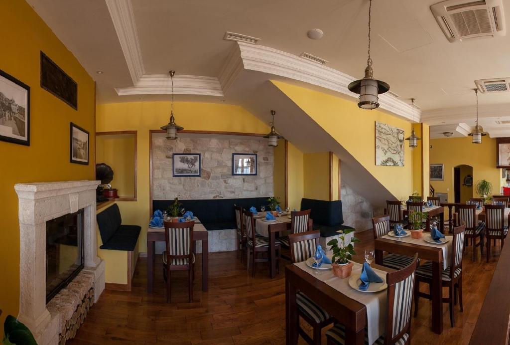 Heritage Boutique Hotel Adriatic-Adults Only Orebić Buitenkant foto